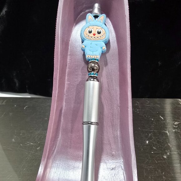 Fashion Labubu - Pretty Pens by PenGwensPosh w/Black Ink-Custom Beaded - Picture 1 of 6